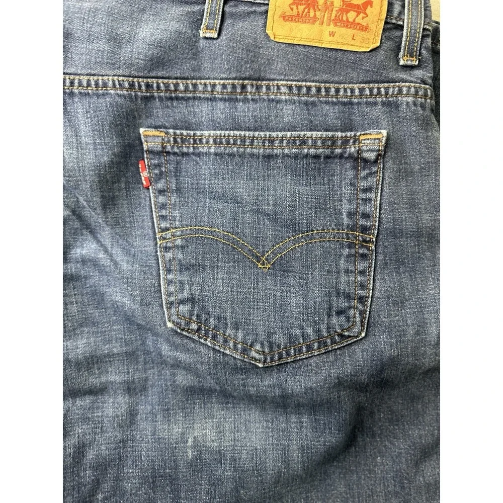Levis levi 569